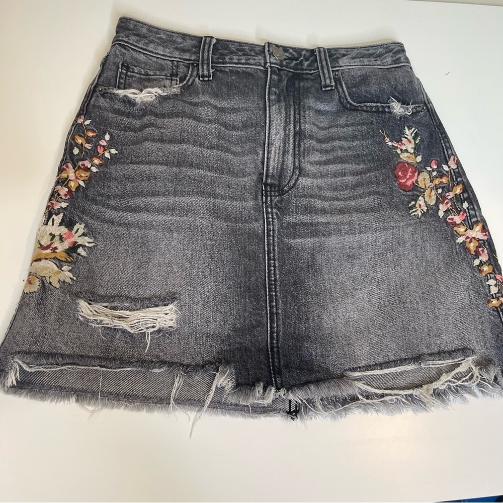 Abercrombie & Fitch Floral Embroidered Denim Jean Skirt
